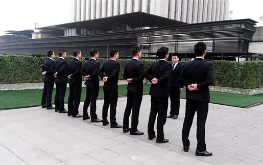 监利揭秘：如何选择靠谱的收债公司？老司机给你支招